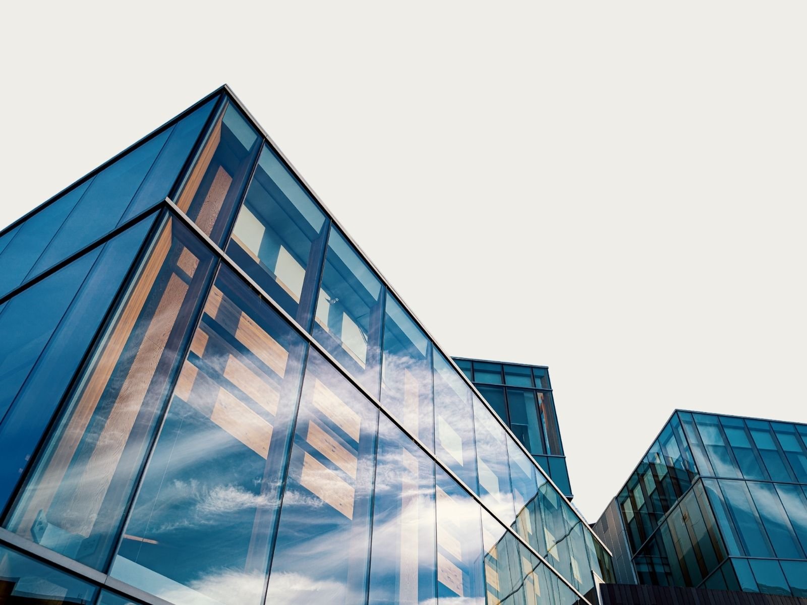 Beratungs-Gebäude in der Außenansicht